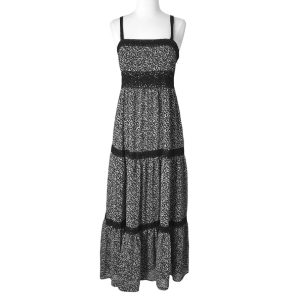 NWOT Michael Kors Black & White Floral Crochet Chiffon Sleeveless Maxi Dress - Picture 1 of 7